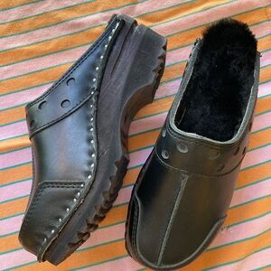 BRAND NEW Black Shearling Clogs